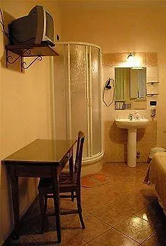 Отель Margaret *